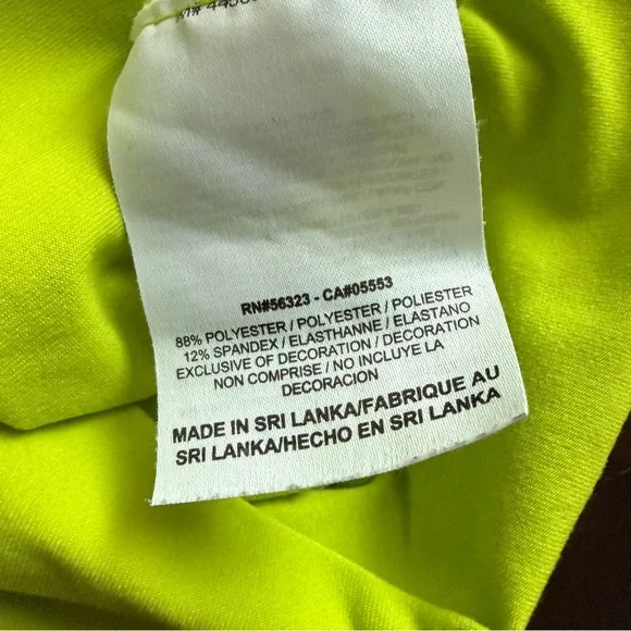 Nike Women’s Tank Tops, Set of 2, Size Small Yellow Blue Workout Gym Activewear - Picture 7 of 13